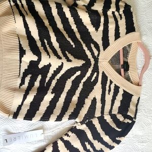 Lumière Tiger Striped Sweater